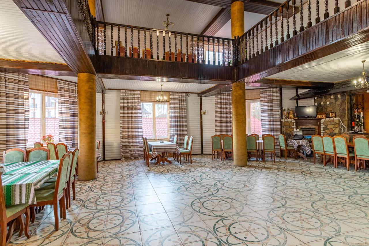 Гуцульська Світлиця Hotel Bukovel Exterior photo